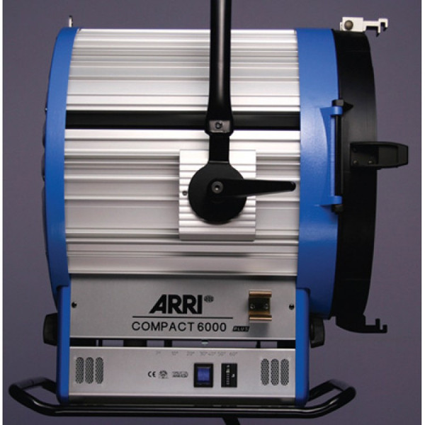 Освітлювальний прилад ARRI Daylight Compact 6000W